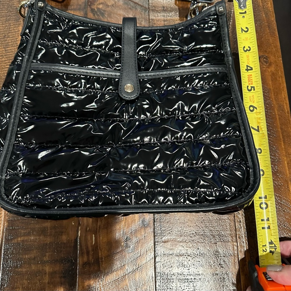 Black patent leather bag with guitar strap - Picture 2 of 7